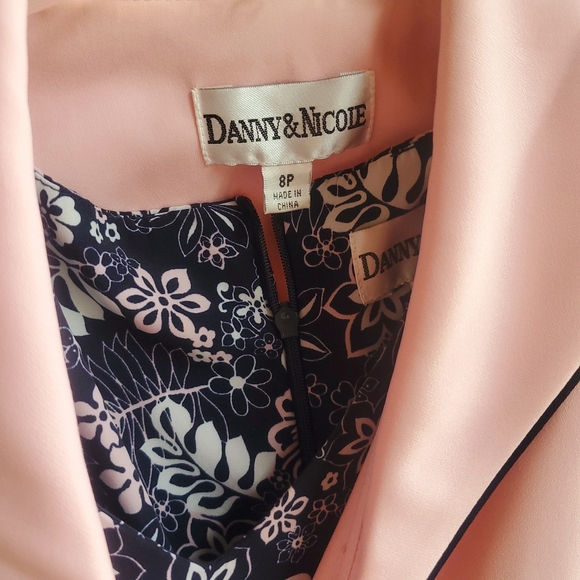 Danny & Nicole 8P Dress w/Short Sleeved Jacket - Picture 4 of 4